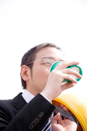 栄で夜遊びするならホストクラブ